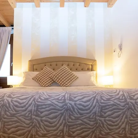 Giardino Giusti House & Court 2*