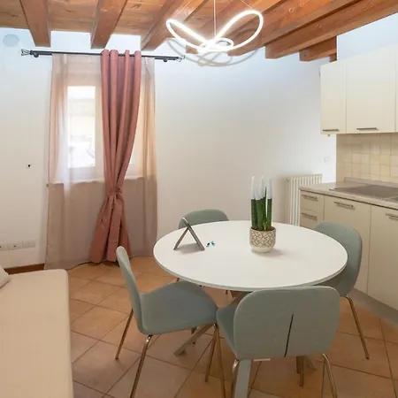 Giardino Giusti House & Court Verona