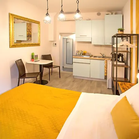 Affittacamere Giardino Giusti House&court 2*